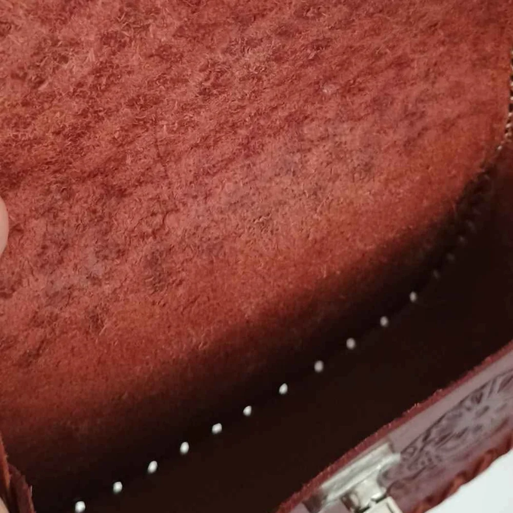 Authentic Vintage Mexican Leather Handmade Embossed Weaved Crossbody Bag - Picture 3 of 6